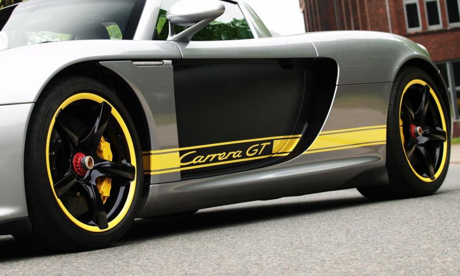  Porsche Carrera GT by Edo Competition 2016 года  (фото 4 из 13)